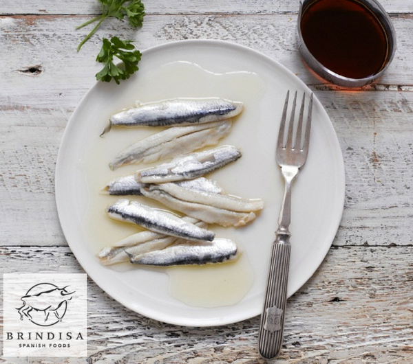 herpac boquerones white plate