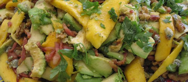 Pepper and avocado salad