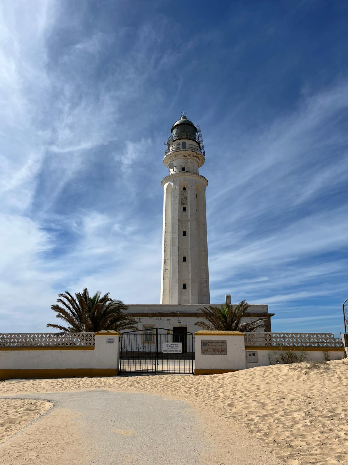 Hiking around Trafalgar Lighthouse with Annie B