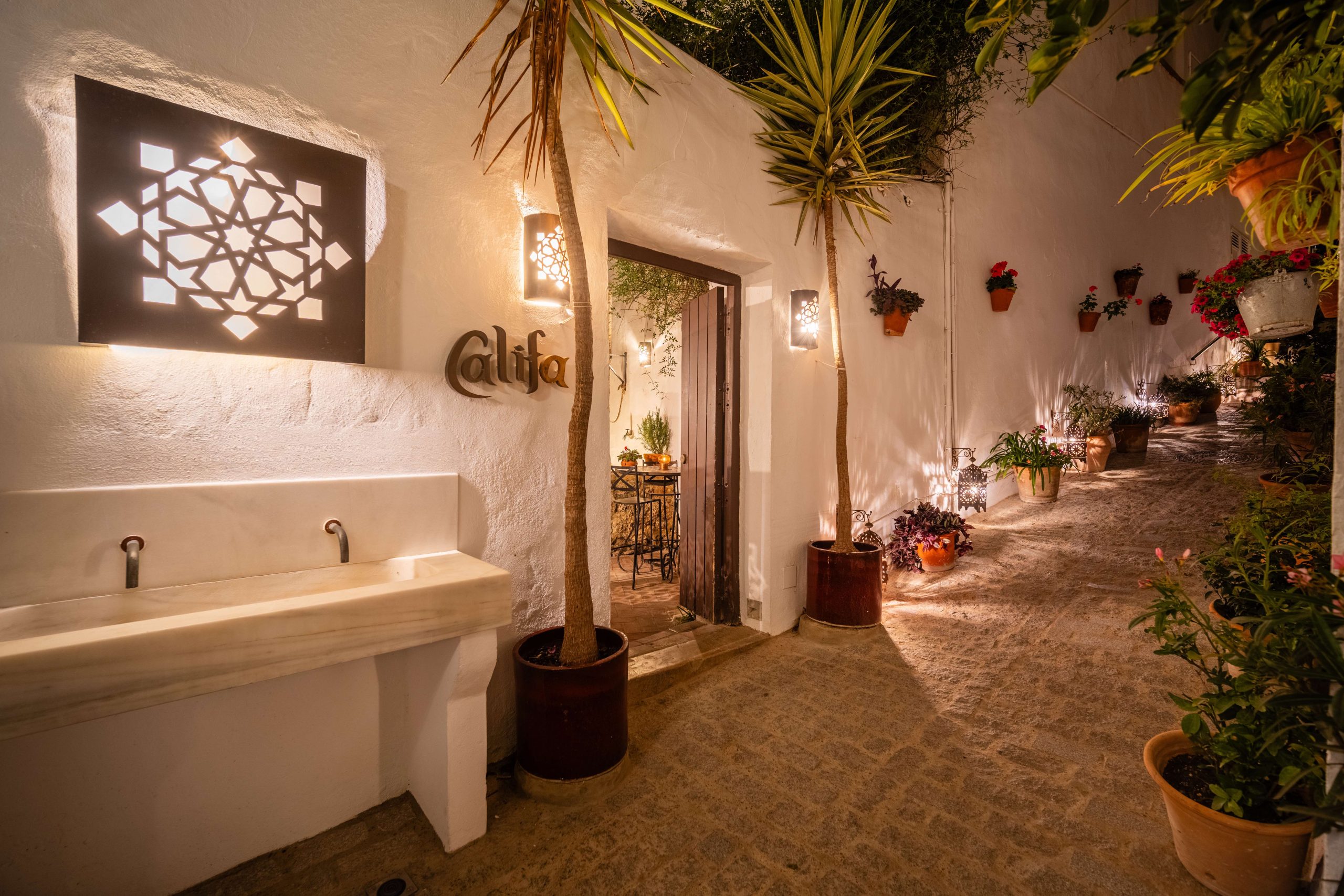Jardin-Califa-Callejon